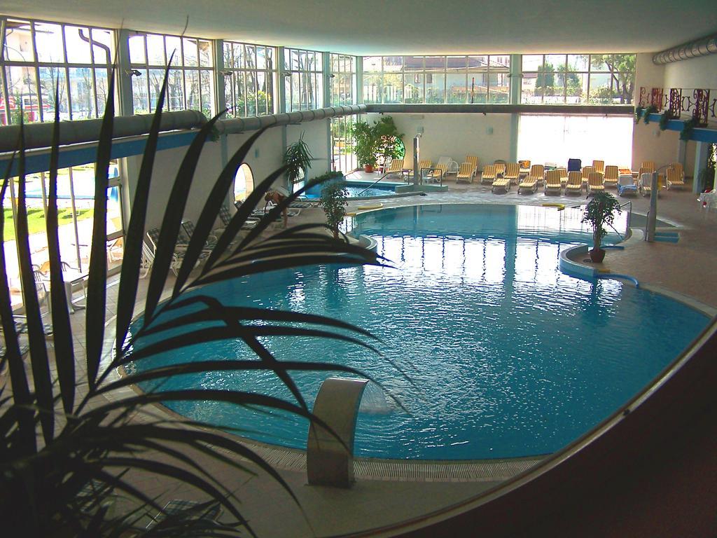 Hotel Excelsior Terme アーバノ・テルメ エクステリア 写真