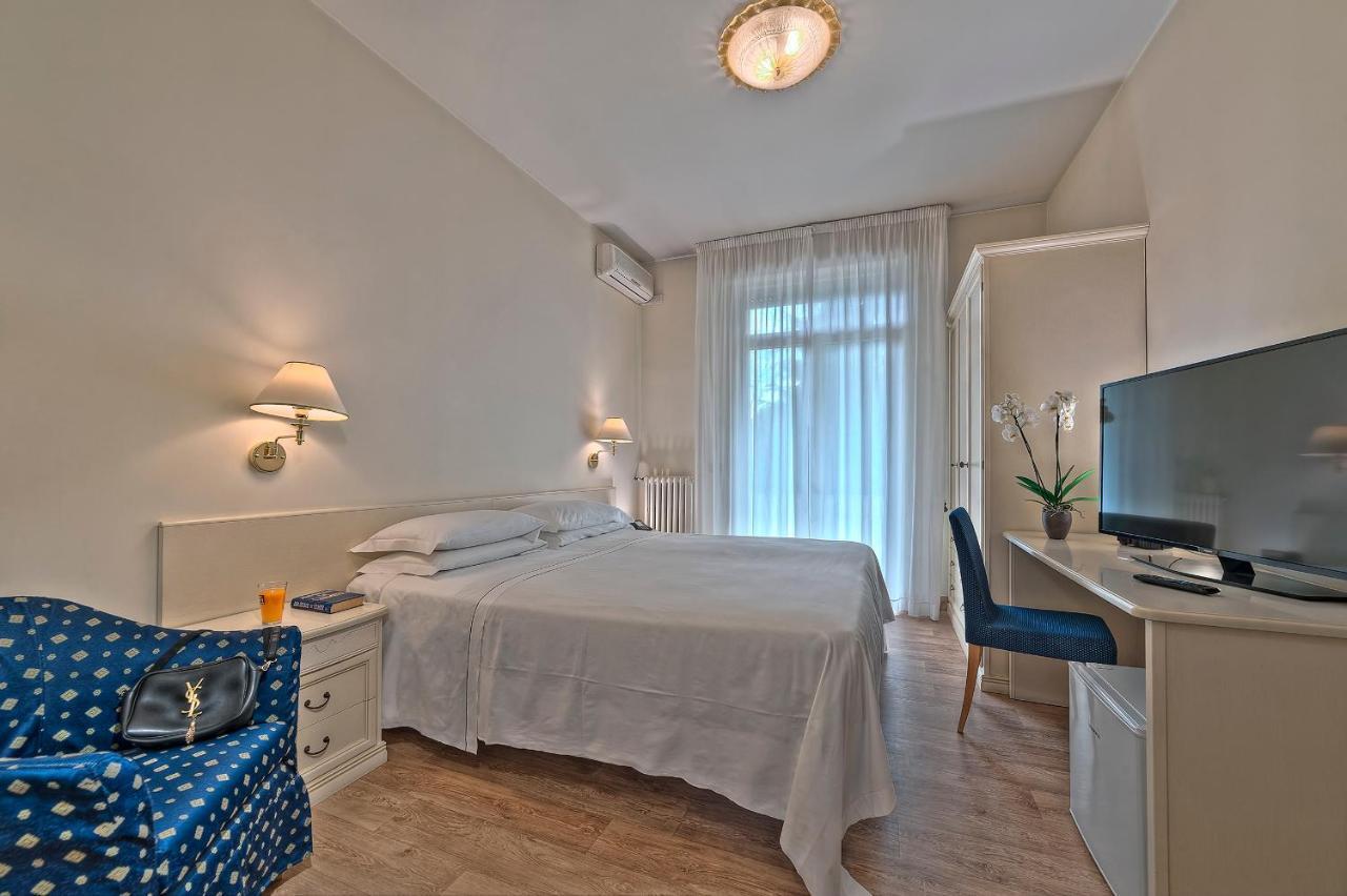 Hotel Excelsior Terme アーバノ・テルメ エクステリア 写真